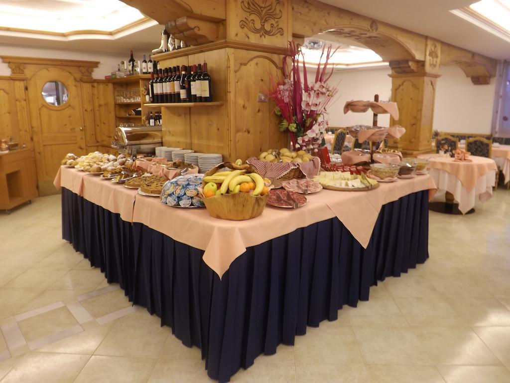 Hotel St. Raphael Madonna di Campiglio Ngoại thất bức ảnh