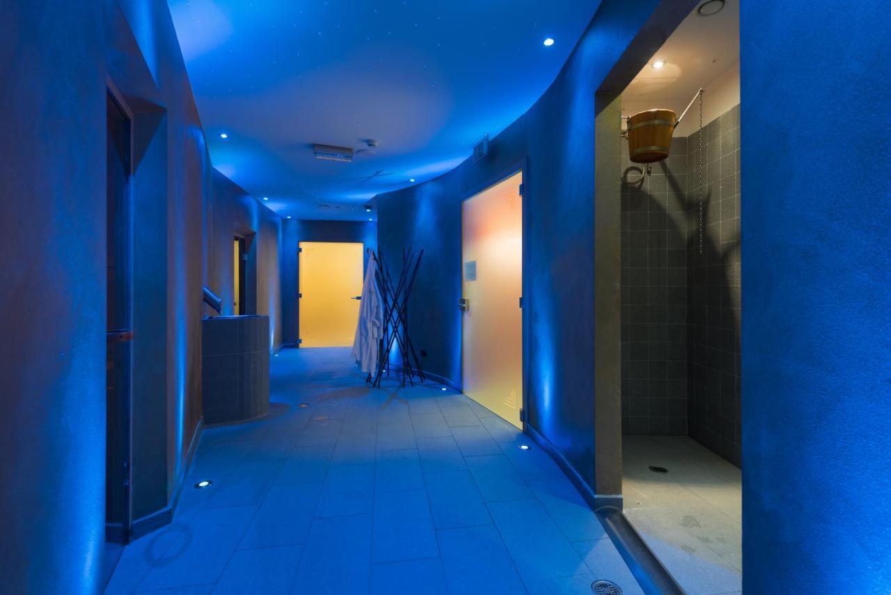 Hotel St. Raphael Madonna di Campiglio Ngoại thất bức ảnh