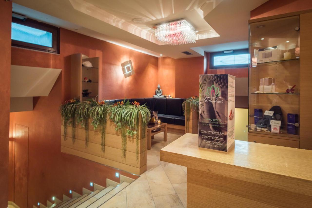 Hotel St. Raphael Madonna di Campiglio Ngoại thất bức ảnh