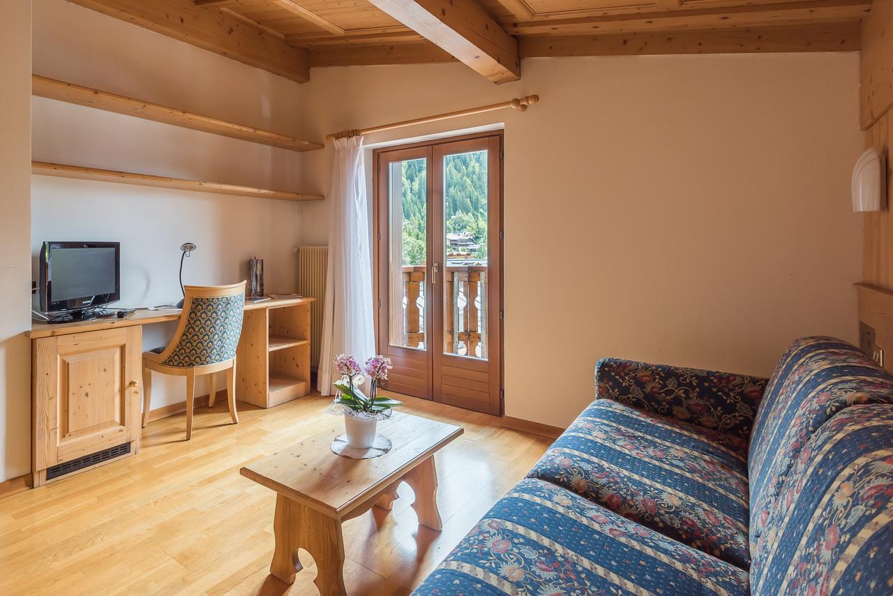 Hotel St. Raphael Madonna di Campiglio Ngoại thất bức ảnh