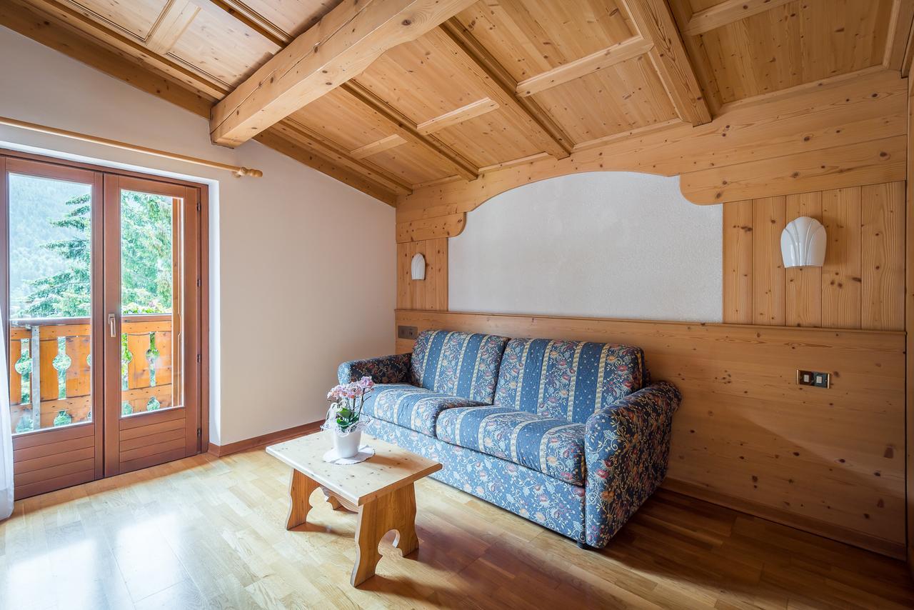 Hotel St. Raphael Madonna di Campiglio Ngoại thất bức ảnh
